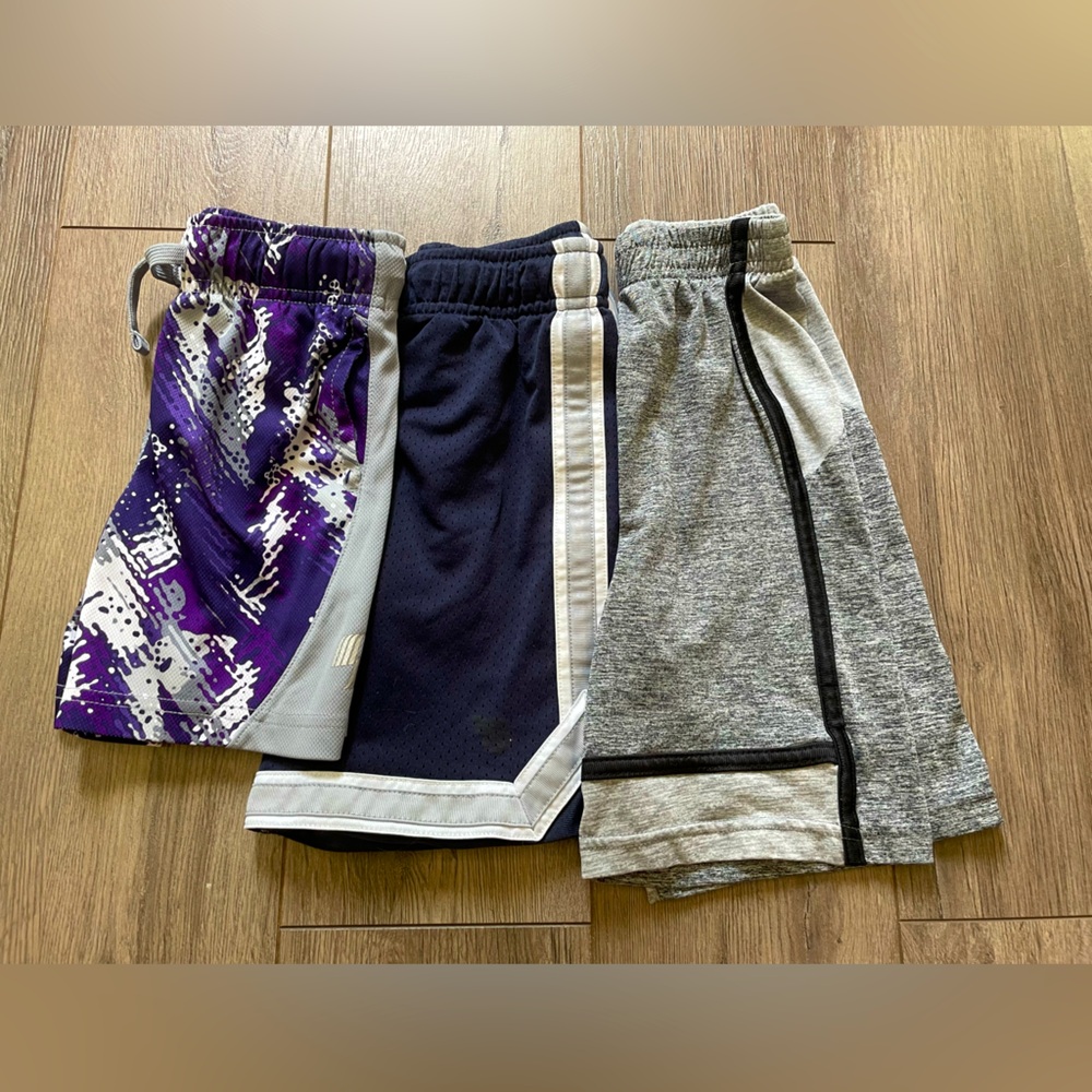 3 pr boys athletic shorts size 4-5